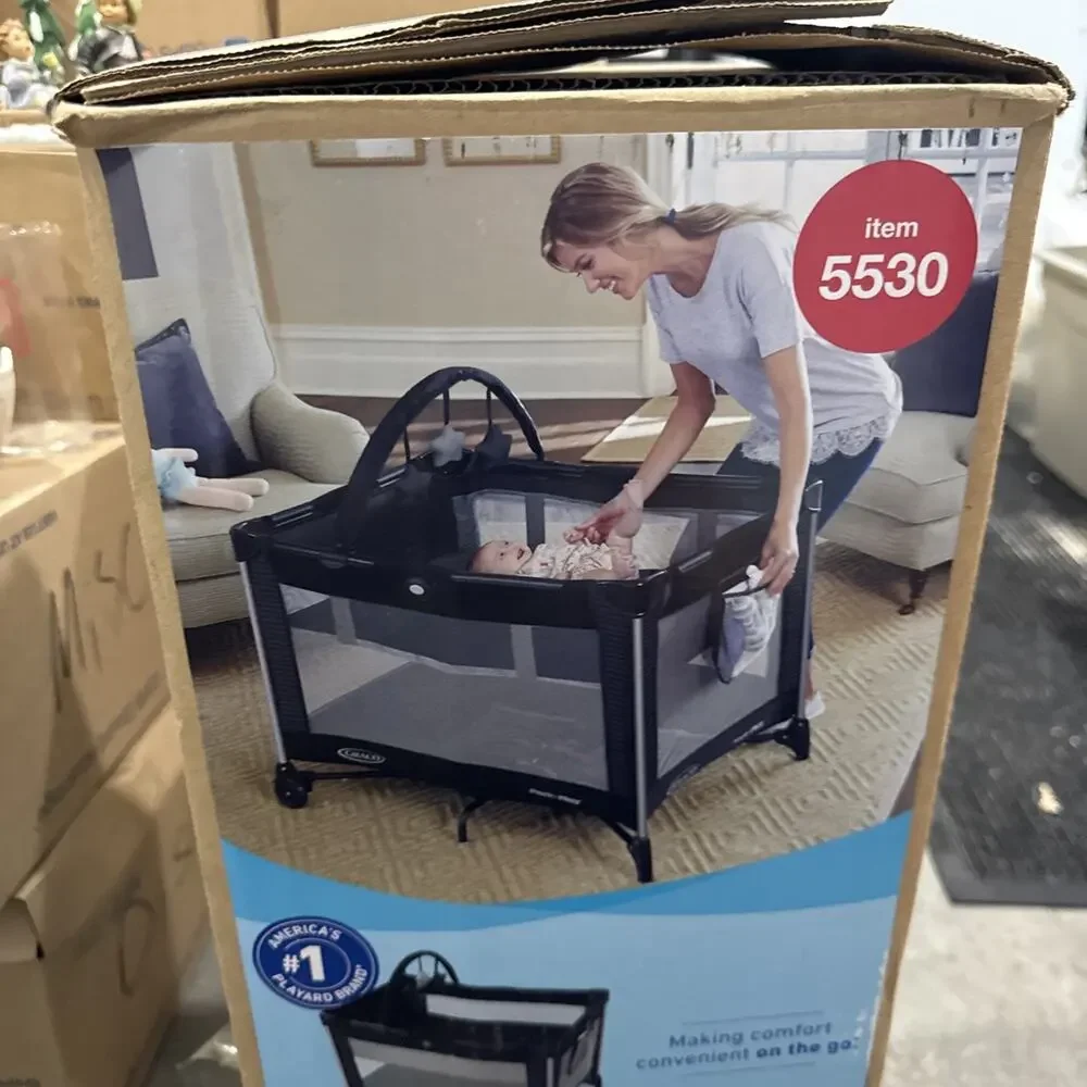 Graco Pack 'N Play® on the Go™ Playard, Kaden Item Number 5530 #